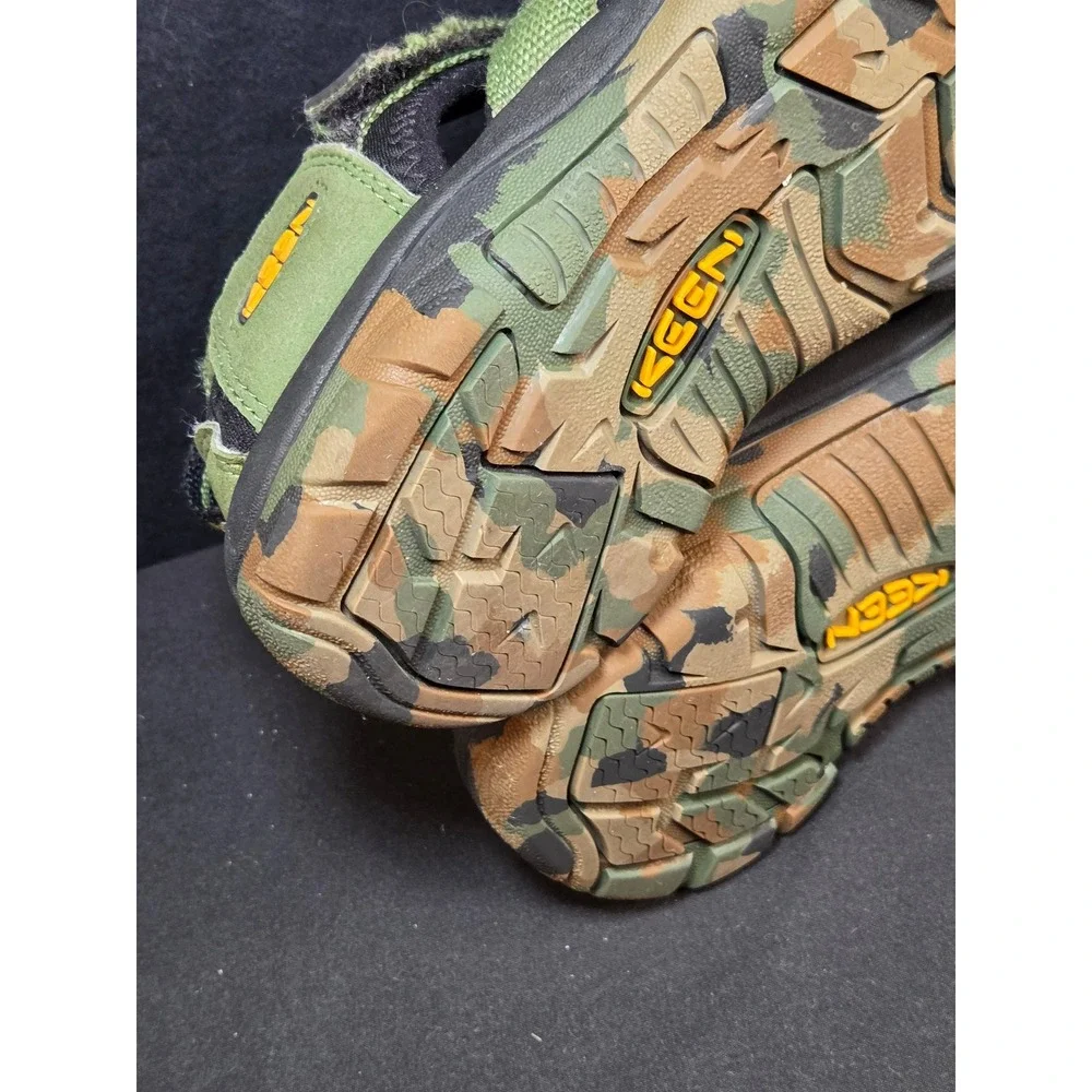 Keen Newport H2 Kids‎ Camo Green Water Sandals Shoes Size 3 US 1014259